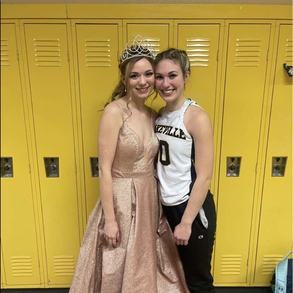 BEAUTIFUL Viper Apparel Prom or special occasion dress! Rose Gold and sparkly! - Picture 3 of 4